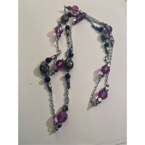 Pretty PURPLE LAYERED BEAD NECKLACE - Picture 3 of 5
